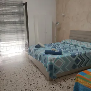 Bed And Fly Aeroporto Fontanarossa Reception H24 Bagno Privato In לינה וארוחת בוקר